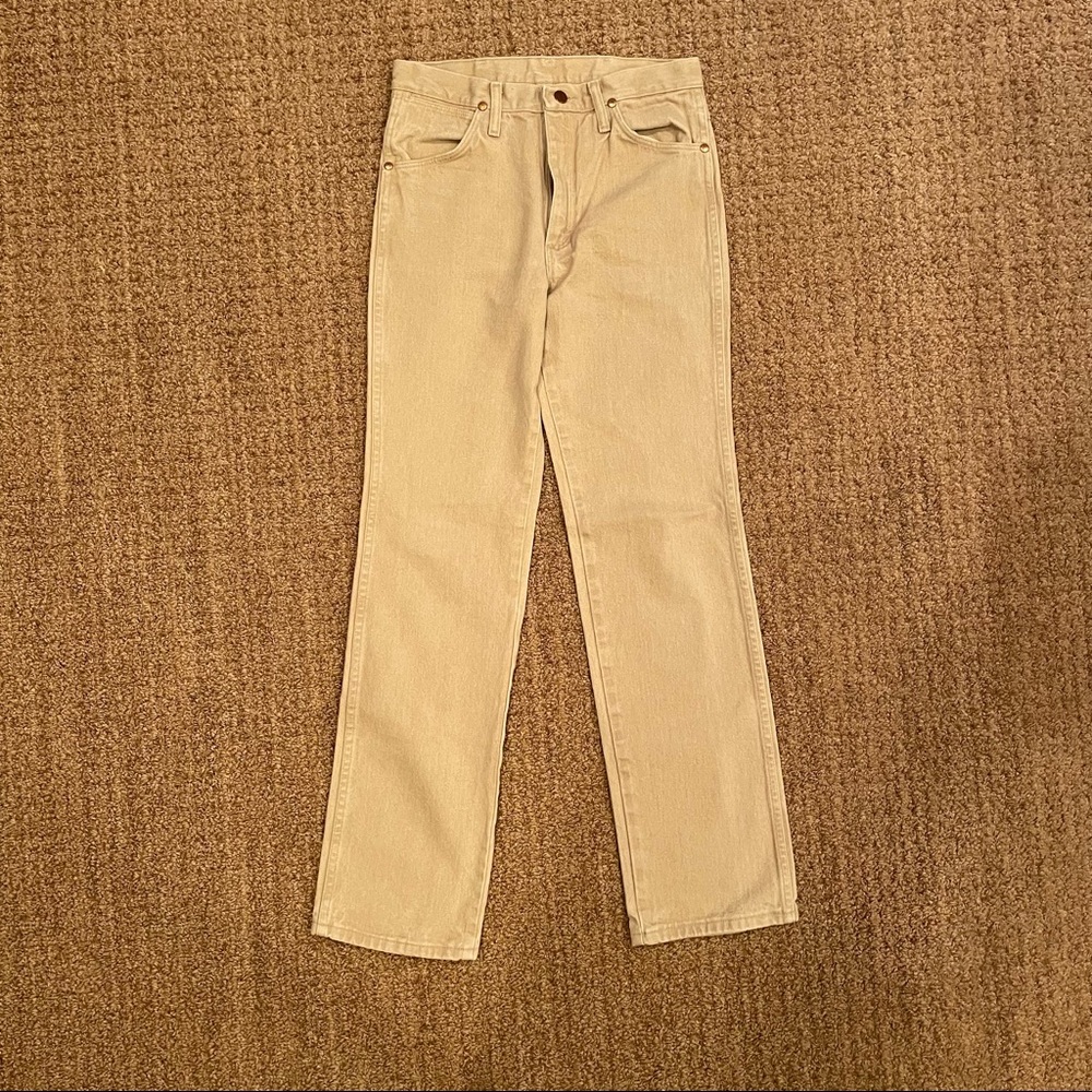 Tan Wranglers W29 xL32 slim straight